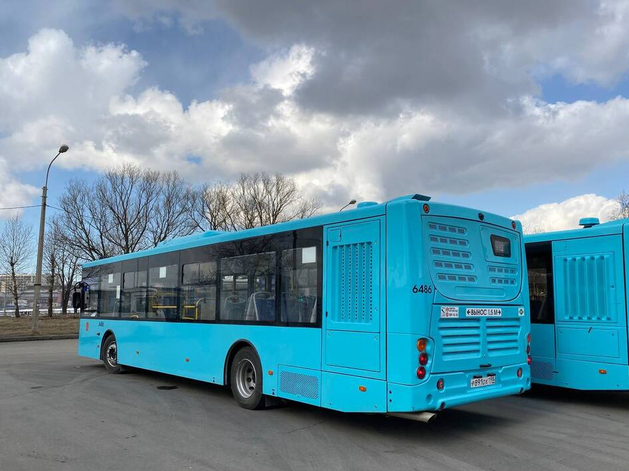 Петербургский транспорт массово переходит на СПГ