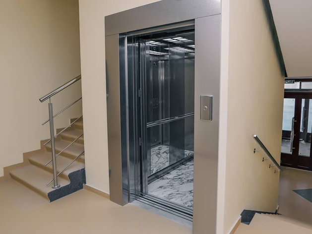 Легок на подъем: специалист рассказал, как не застрять в лифте