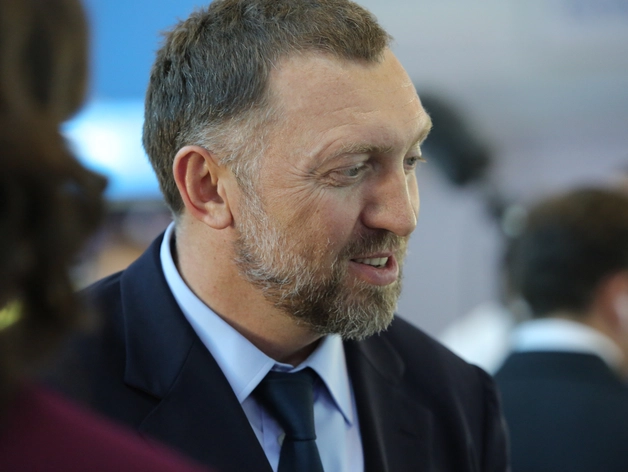 Активисты начали собирать донаты на сопротивление Дерипаске в Сосновом Бору Активисты начали собирать донаты на сопротивление Дерипаске в Сосновом Бору