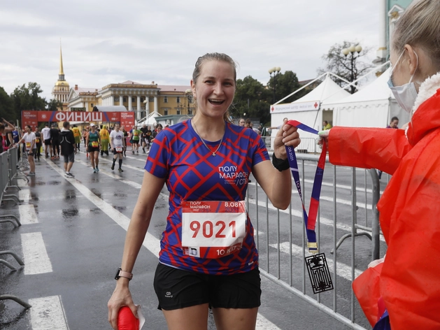 Марафон «Белые ночи» обойдется бюджету Петербурга в 19,1 млн рублей Марафон «Белые ночи» обойдется бюджету Петербурга в 19,1 млн рублей