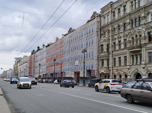 Арендная ставка на Невском увеличилась до 15 тысяч рублей за «квадрат»
Арендная ставка на Невском увеличилась до 15 тысяч рублей за «квадрат»