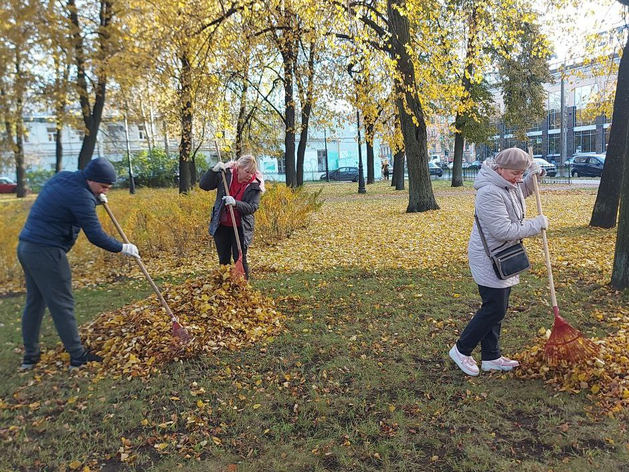 Более 4 тыс. работников транспортного комплекса участвовали в Дне благоустройства