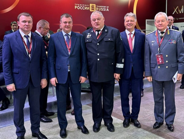 Кирилл Поляков посетил международный форум и выставку «Транспорт России» Кирилл Поляков посетил международный форум и выставку «Транспорт России»