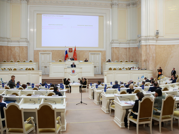 В ЗакСе рассмотрели меры для повышения предпринимательской активности 