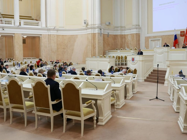 В Госдуме согласовали более 30 поправок депутатов из Петербурга к законопроекту об МСУ В Госдуме согласовали более 30 поправок депутатов из Петербурга к законопроекту об МСУ