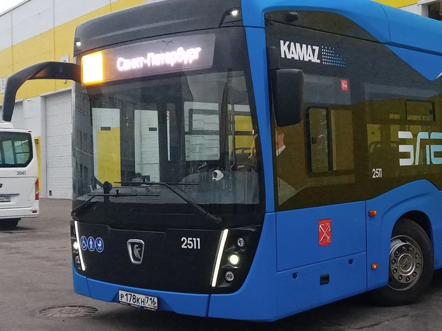 В Петербурге начали тестировать современный электробус КАМАЗ-6282 ONC В Петербурге начали тестировать современный электробус КАМАЗ-6282 ONC