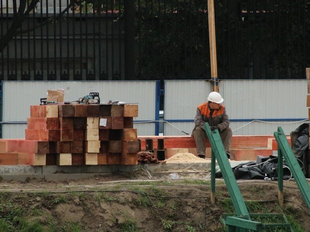Петербург обогнал Подмосковье по объему строящегося первичного жилья Петербург обогнал Подмосковье по объему строящегося первичного жилья
