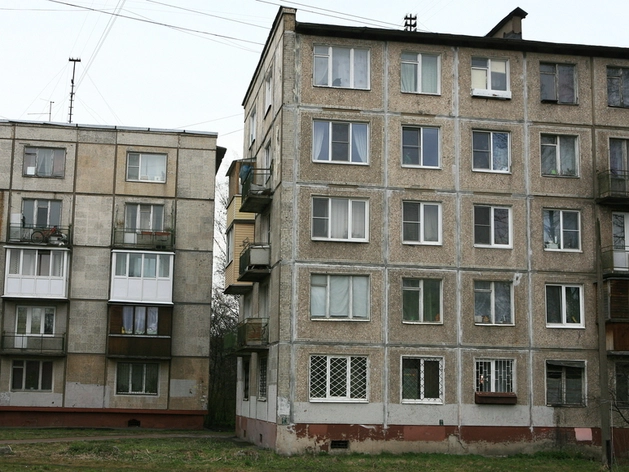 В Госдуме поддержали проект петербургского ЗакСа о поправках в нормы о реновации хрущевок В Госдуме поддержали проект петербургского ЗакСа о поправках в нормы о реновации хрущевок