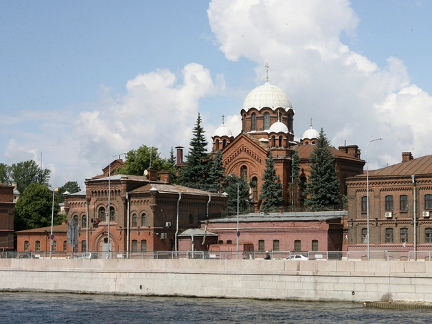 Покупателя «Крестов» определят между двумя заявителями Покупателя «Крестов» определят между двумя заявителями