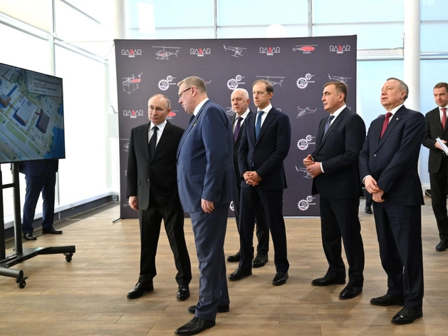 Путин предложил снизить стоимость скоростных судов на подводных крыльях Путин предложил снизить стоимость скоростных судов на подводных крыльях