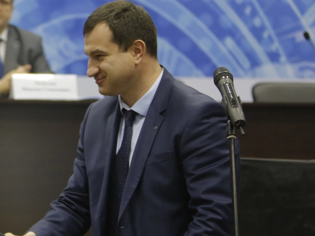 Гендиректор ЗАО «Петербургский тракторный завод» Сергей Серебряков Гендиректор ЗАО «Петербургский тракторный завод» Сергей Серебряков