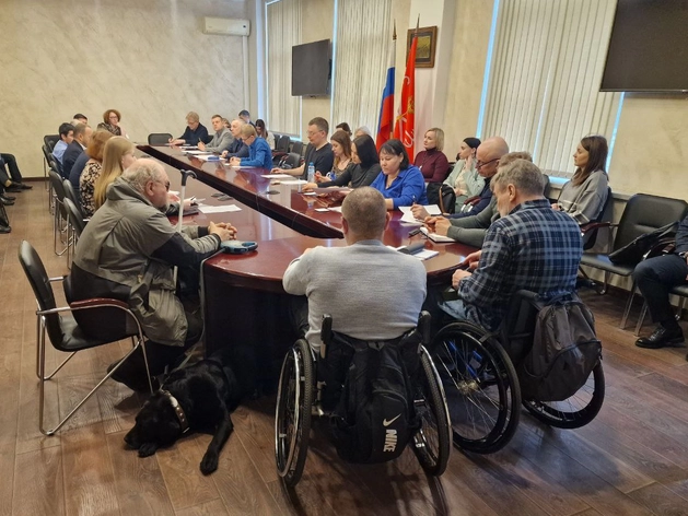 В Петербурге обсудили инициативы улучшения транспортной доступности для маломобильных лиц В Петербурге обсудили инициативы улучшения транспортной доступности для маломобильных лиц