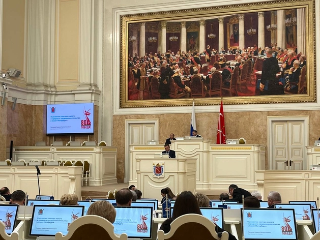 За 5 прошлых лет Петербург потратил 11 млрд рублей на поддержку МСП За 5 прошлых лет Петербург потратил 11 млрд рублей на поддержку МСП