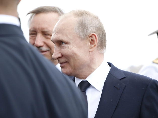 Путин на ПМЭФ-2025: Экономика РФ растёт выше мировых темпов, уходя от сырьевой зависимости Путин на ПМЭФ-2025: Экономика РФ растёт выше мировых темпов, уходя от сырьевой зависимости