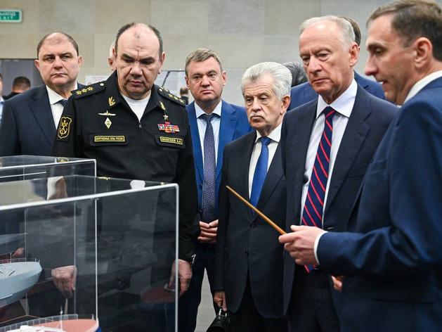 Коллективу ЦМКБ «Алмаз» в Петербурге вручили государственную награду
Коллективу ЦМКБ «Алмаз» в Петербурге вручили государственную награду