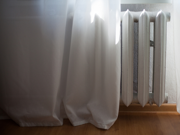 «Евро Сити» обязали возместить ущерб после залива квартиры в Петербурге