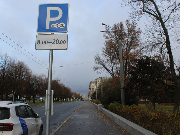 Ленобласть ищет здание для филиала наццентра «Россия» за 238 млн
Ленобласть ищет здание для филиала наццентра «Россия» за 238 млн