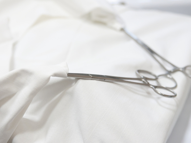 Прокуратура выявила просроченные лекарства в ветеринарной клинике на ВО

