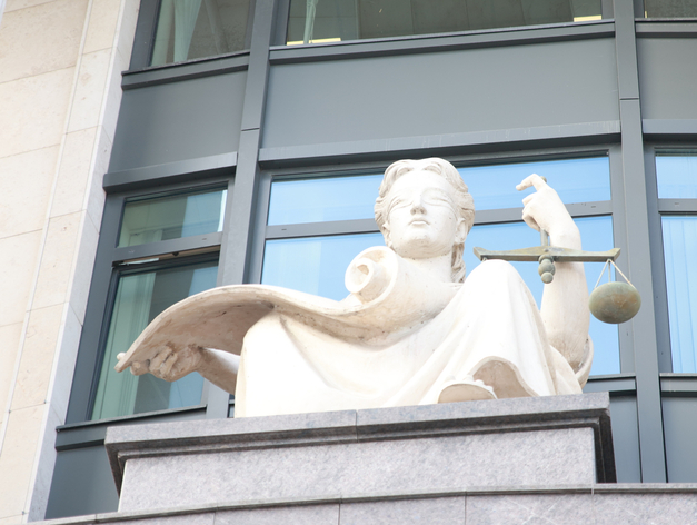 Суд оставил в силе решение об уголовных делах экс-главы Всеволожского района