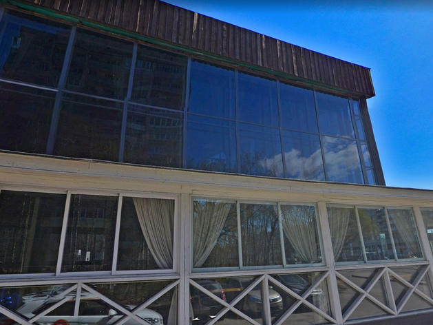 Горевший кинотеатр «Слава» пытаются продать