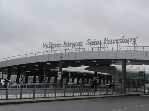 Переоформление иностранных самолётов бьет по бюджету и логистике Пулково