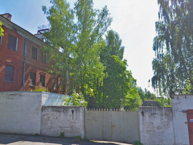 В Кронштадте за 548 млн рублей продают казарму XIX века с полубашней