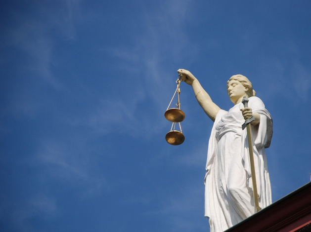 Суд в Петербурге отказал гражданке Швейцарии в споре за акции «Скорохода»