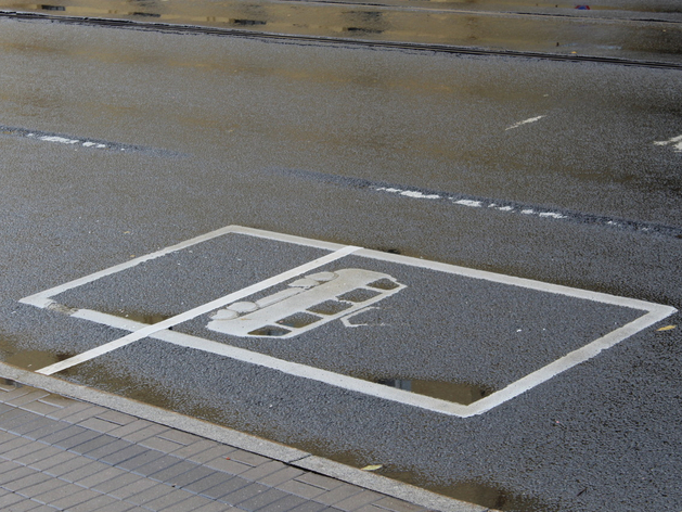 Петербургские транспортники возродили в Мариуполе трамвайное движение
