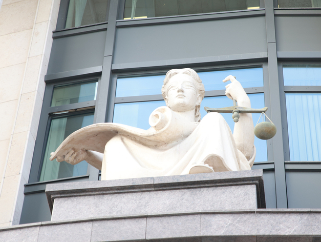 В Петербурге задержан гендиректор «Ориента» по делу о хищении при закупке медоборудования