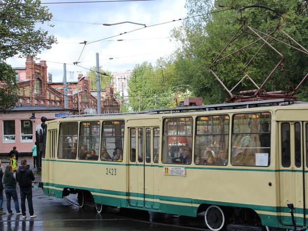 Трамвайное сообщение Купчино — Шушары получило второй номер