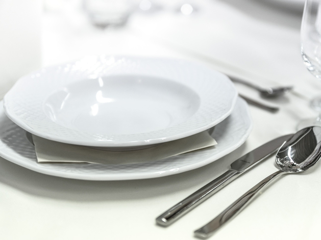 Петербургский суд отклонил иск «Галереи фарфора» к владельцу «Галереи бокалов»