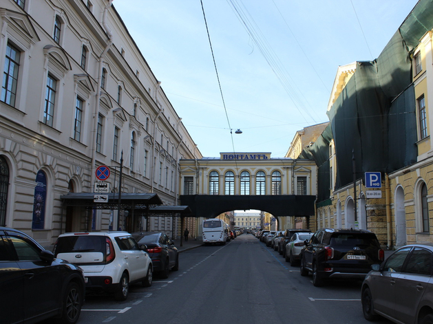 «Почта России» отказалась от реставрации Главпочтамта и готовит здание к продаже «Почта России» отказалась от реставрации Главпочтамта и готовит здание к продаже