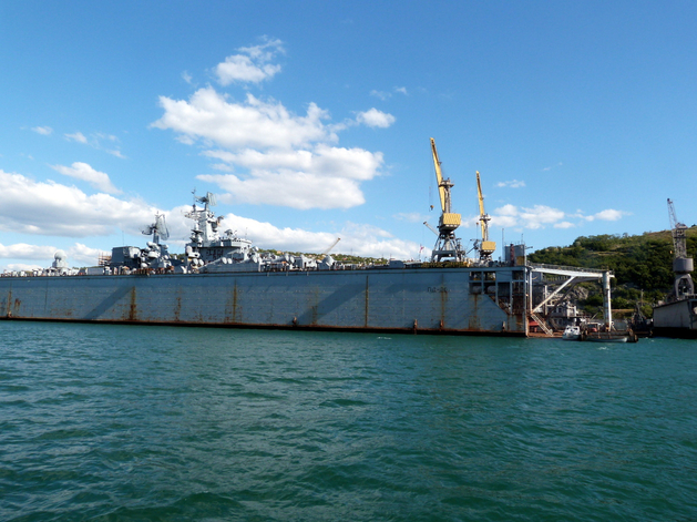 Недостроенный плавучий док ЦКБ «Нептун» в Петербурге уходит с молотка за 203 млн
Недостроенный плавучий док ЦКБ «Нептун» в Петербурге уходит с молотка за 203 млн