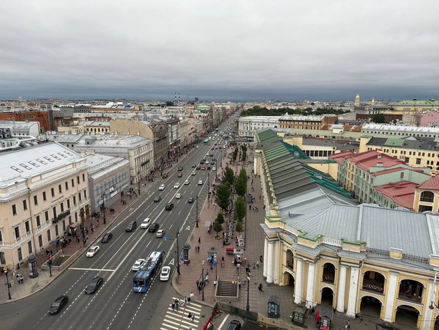 Власти Петербурга отказались ужесточать ограничения на продажу алкоголя