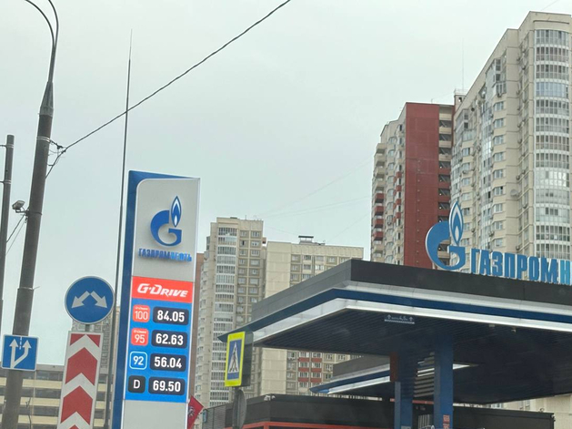 ФАС предупредила нефтяные компании о недопустимости роста цен на топливо ФАС предупредила нефтяные компании о недопустимости роста цен на топливо